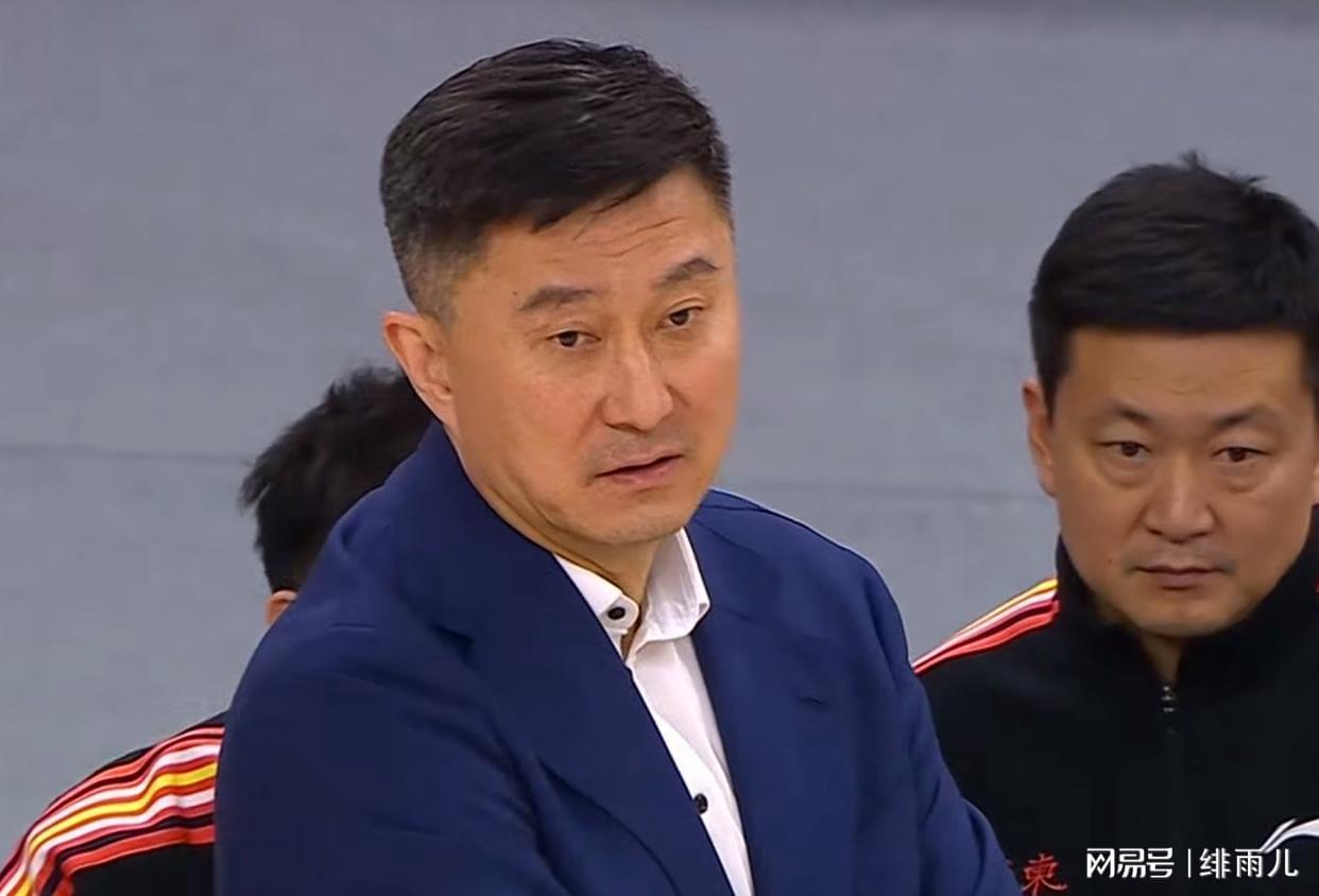 世界杯官网直播app下载官方入口-不再担任广东队主教练？杜锋最新职位曝光，朱芳雨送出祝福！